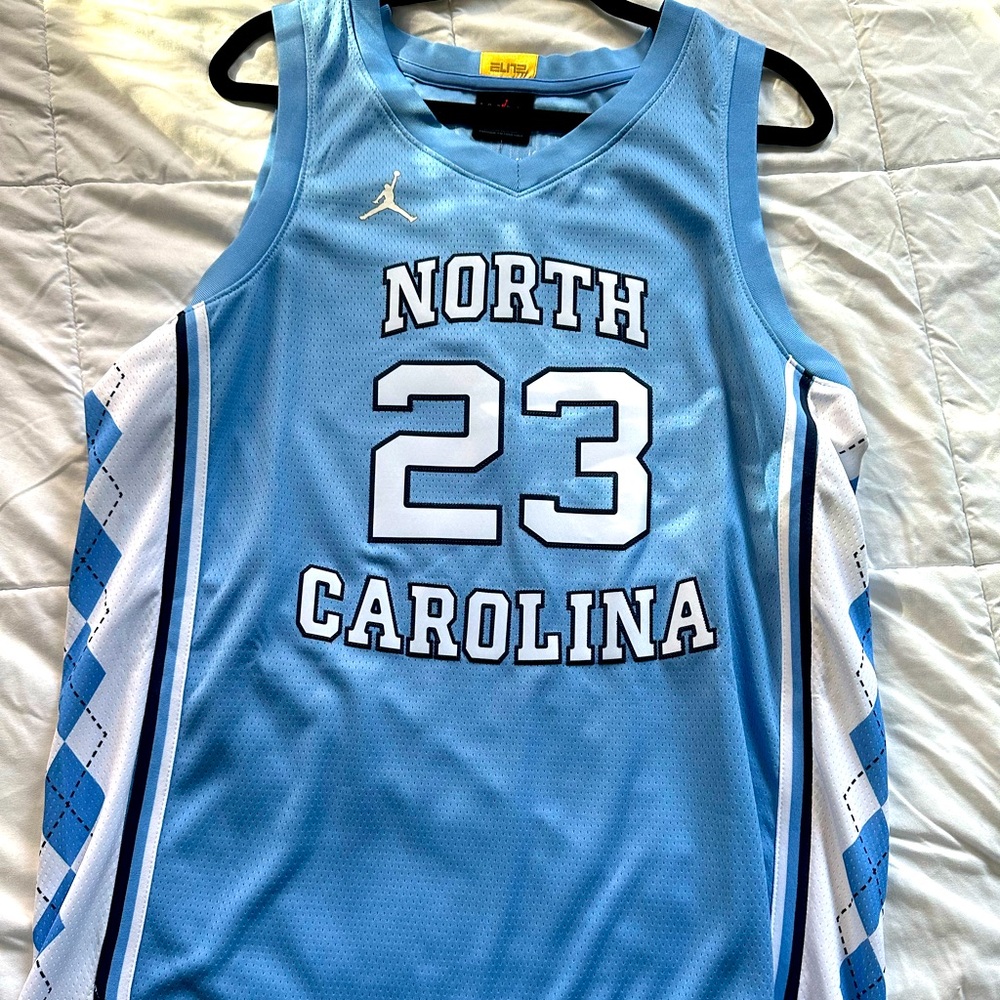UNC Basketball Jersey - Michael Jordan